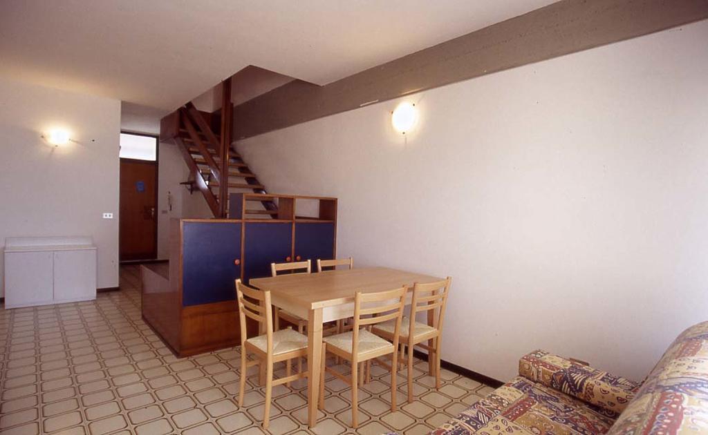 Residence Penelope - Walterigato Apartments Solo Per Famiglie Lido di Jesolo Eksteriør billede