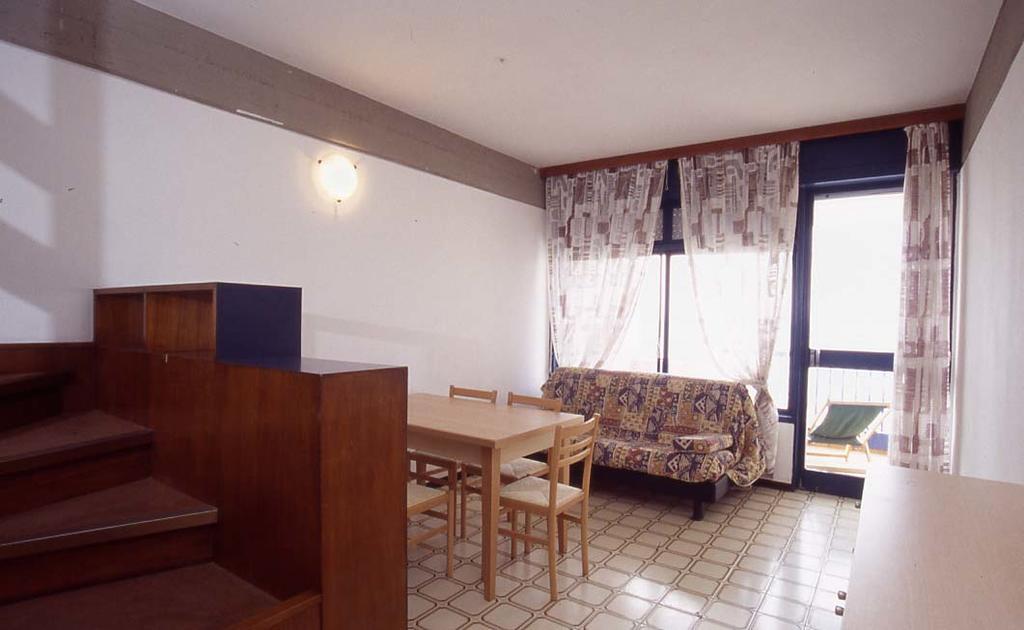 Residence Penelope - Walterigato Apartments Solo Per Famiglie Lido di Jesolo Eksteriør billede